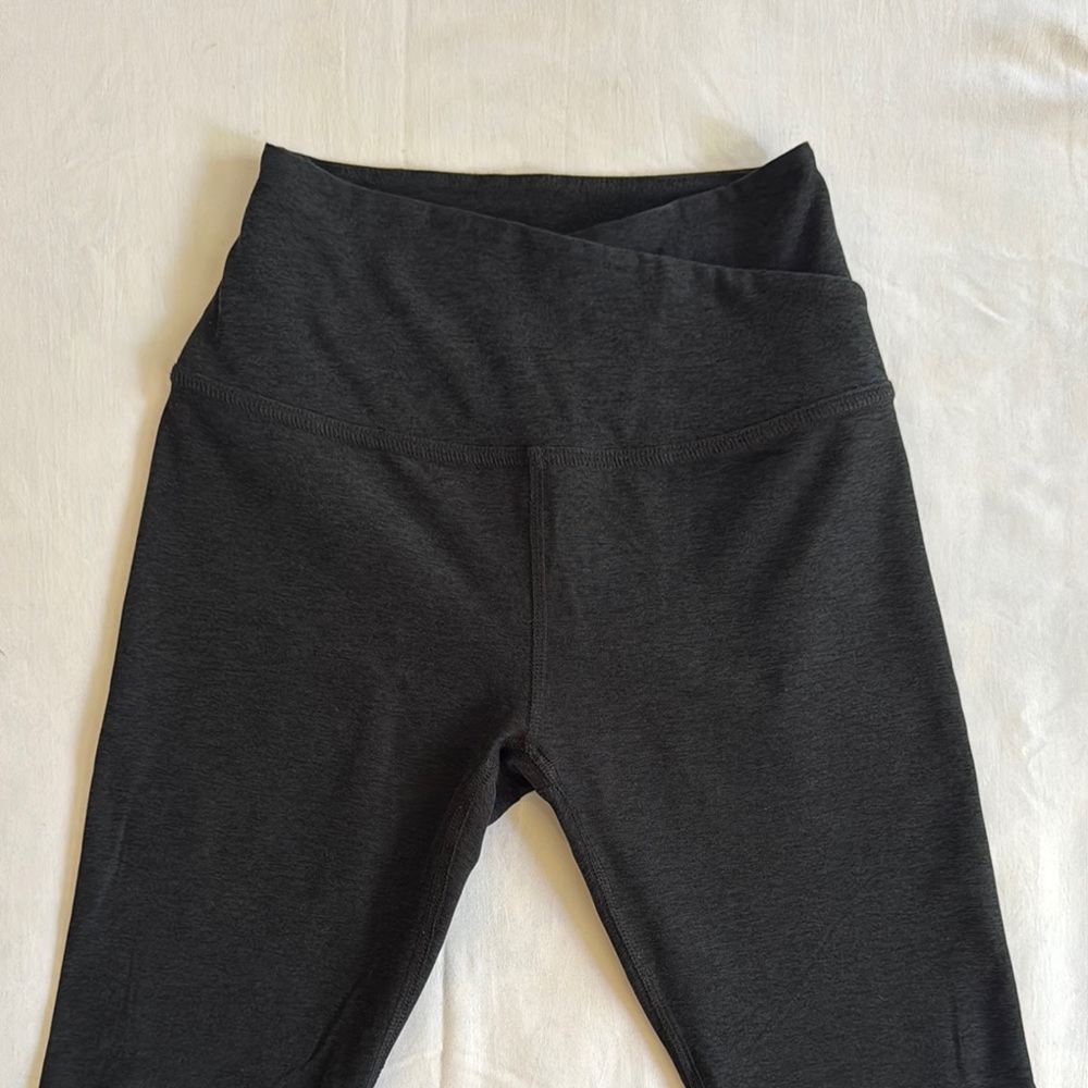 Beyond Yoga Black/Charcoal Leggings